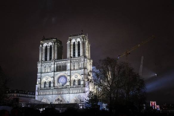 Notre Dame de Paris Foto Bundespräsidialamt